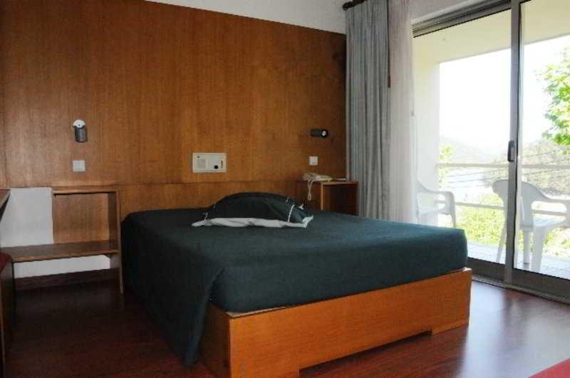 Hotel Eco Salvador Geres Exteriör bild